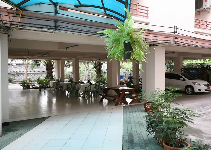 Beerapan Hotel Bangkok